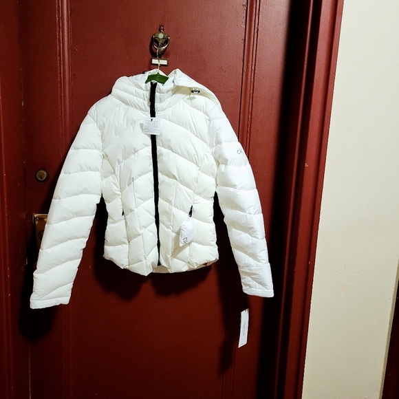 Calvin Klein Infinite Stretch White Jacket Size PXL - Picture 3 of 16